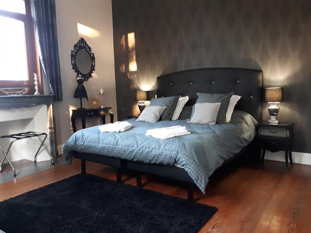 Le Manoir De La Mantille Caudry Eksteriør bilde
