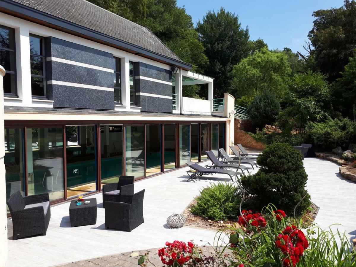Le Manoir De La Mantille Caudry Eksteriør bilde